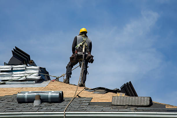 Professional Gutter Installation technician working in Moon, VA